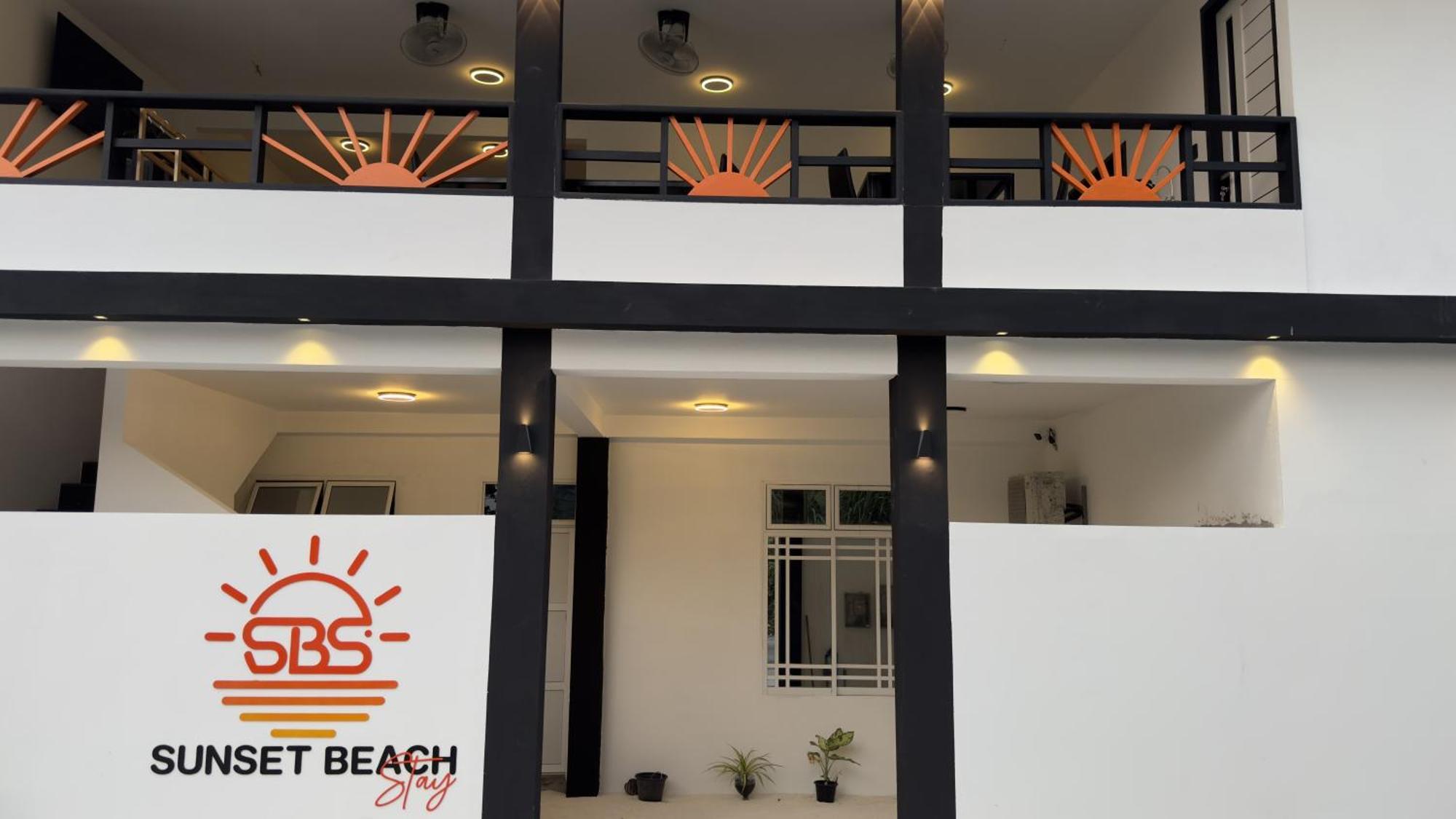 Sunset Beach Stay At Матівері Екстер'єр фото